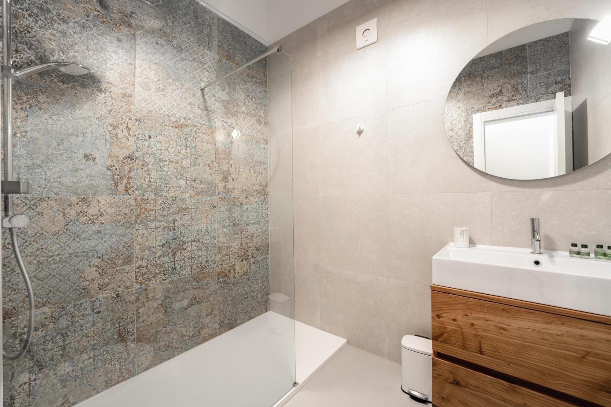 Luxury Apartments Villa San Avia Banjole Bagian luar foto