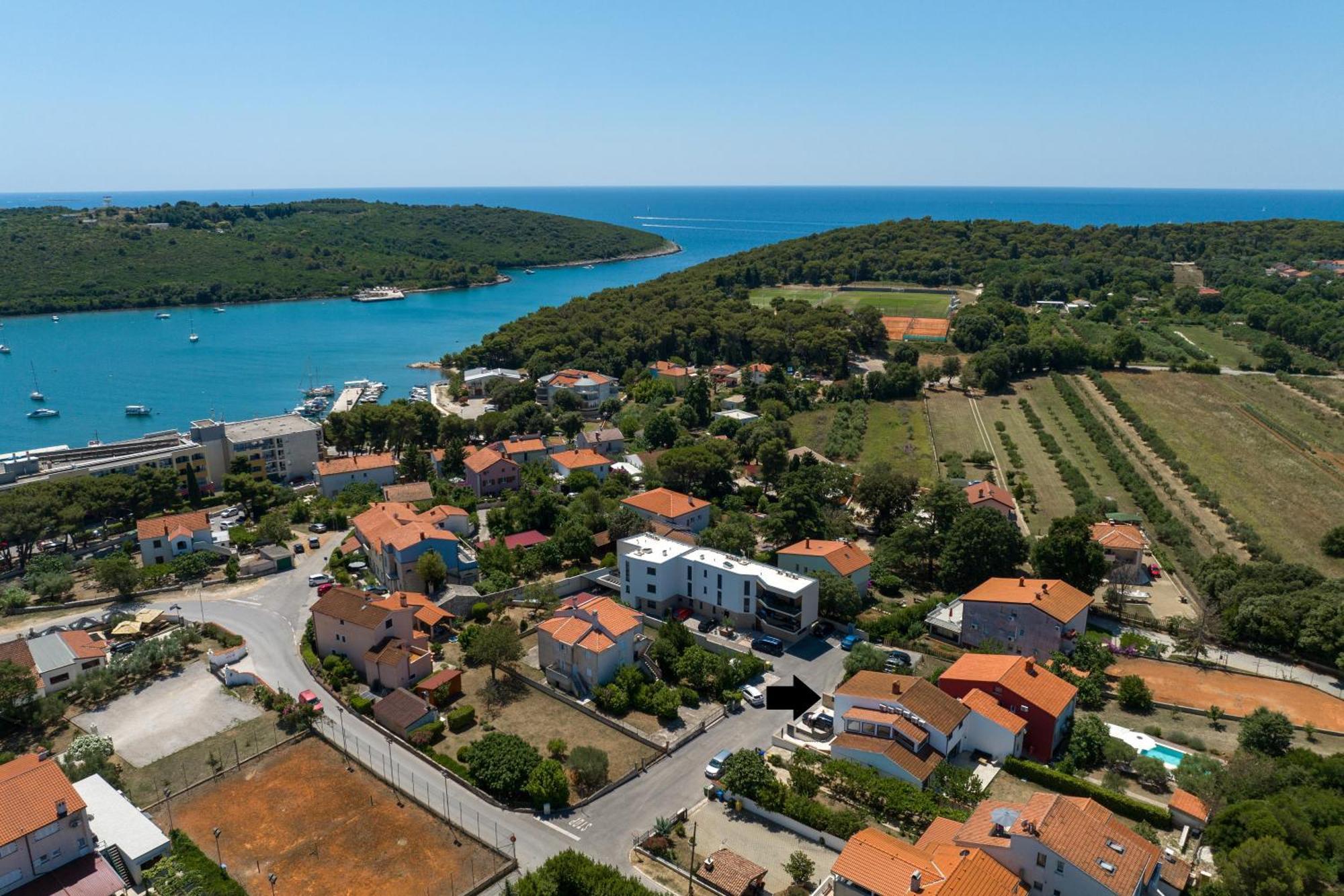 Luxury Apartments Villa San Avia Banjole Bagian luar foto